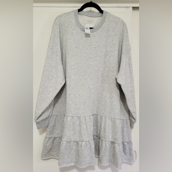 American Eagle Outfitters Dresses & Skirts - American Eagle Ruffle sweatshirt dress